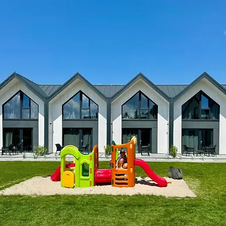 Baltic Atelier Nad Morzem Z Sauna Деревянный коттедж Грзибово