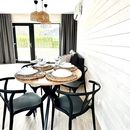 Baltic Atelier Nad Morzem Z Sauna Деревянный коттедж *